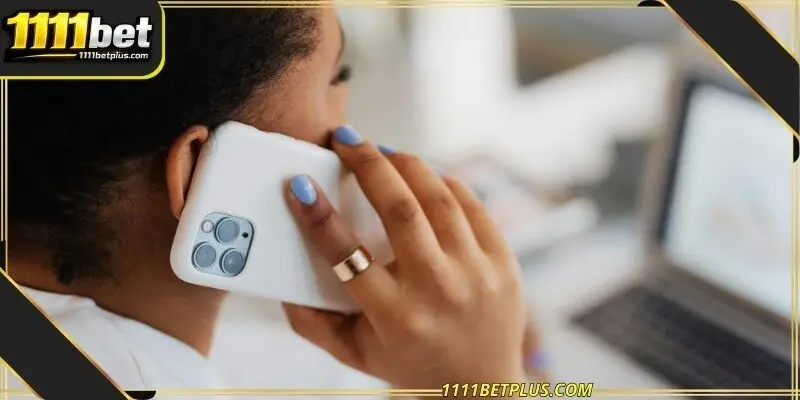 Our customer service representatives provide real-time solutions for every user